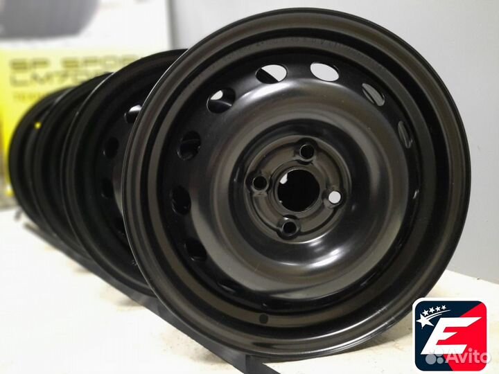 Trebl X40923 6x15 PCD4x100 ET46 D54.1 Black