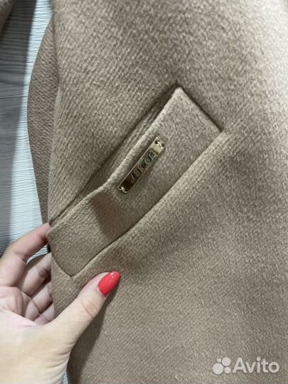 Пальто женское 44 осень весна