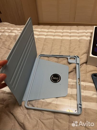 iPad air 4 64gb wi fi blue