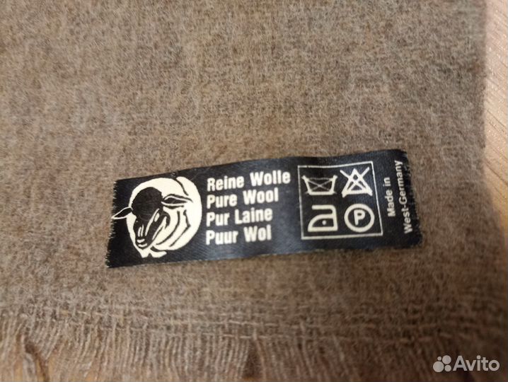 Шарф.Восточная Германия