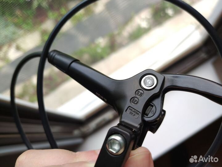 Тормоз гидравлический, Shimano MT200, 750 мм
