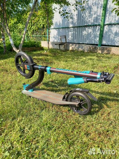 Городской самокат TechTeam Huracan складной