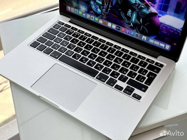 Macbook pro 13 Retina 2014 год 8Гб Core i5 16Ц