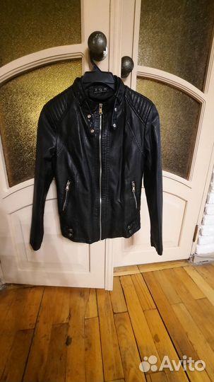 Куртка из экокожи черная