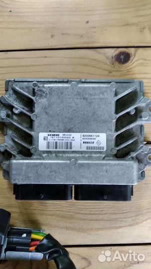 Эбу. Рено Сандеро