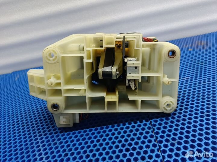 Селектор АКПП Mazda 3 bk