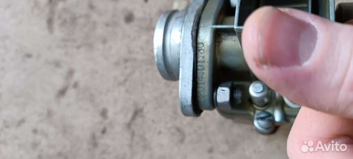 Карбюратор к65в. Головка блока цилинд восход,новая