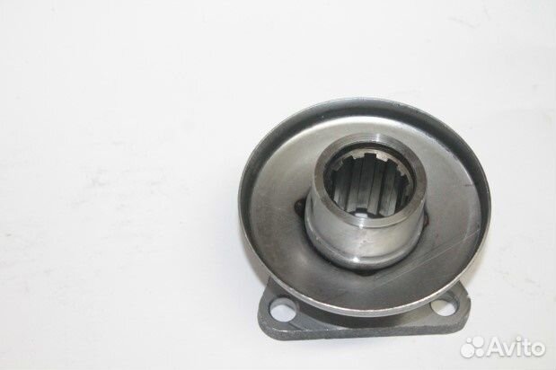 Фланец редуктора Газель с.о. (крупный шлиц)