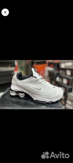 Кроссовки Nike Shox