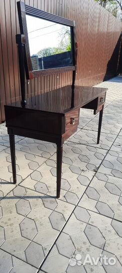 Туалетный стол с зеркалом Румыния Мираж СССР