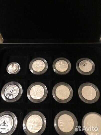 Коллекционные монеты чемпионата мира по футболу