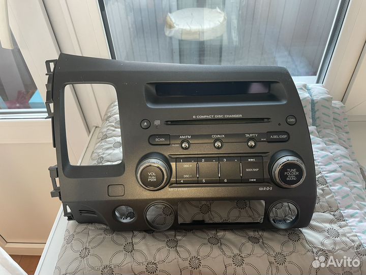 Магнитола Honda civic 4D