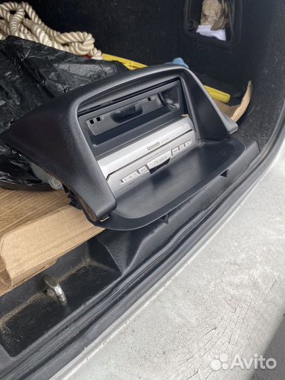 Штатная магнитола Sony forester sg5