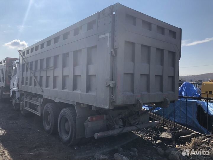 Shacman (Shaanxi) SX3318, 2021