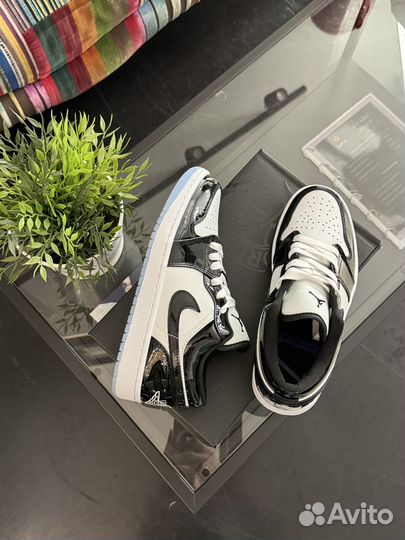 Кроссовки Nike Air Jordan 1 Low Se Concord новые