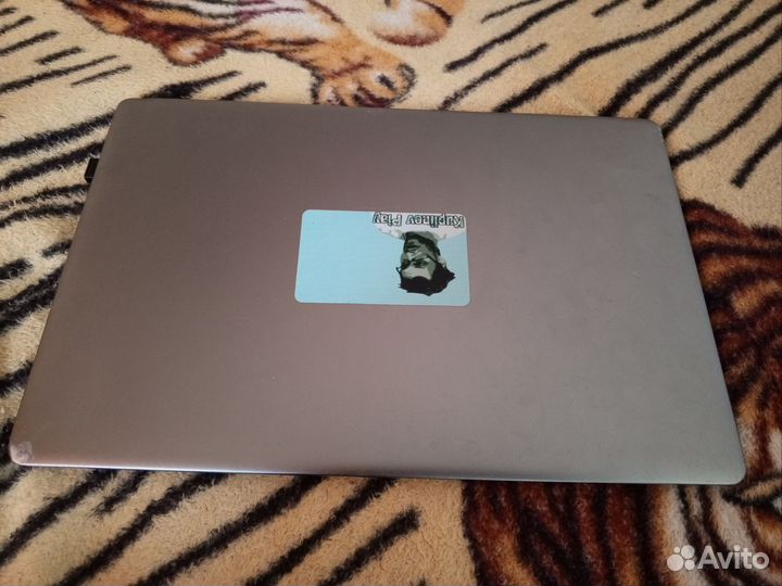 Prestigio smartbook 133s