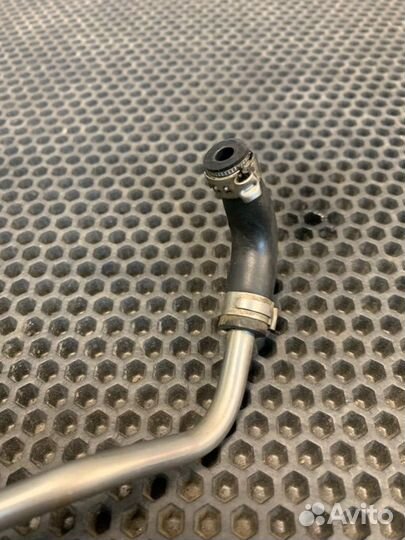 Трубка охлаждения турбины Bentley Continental