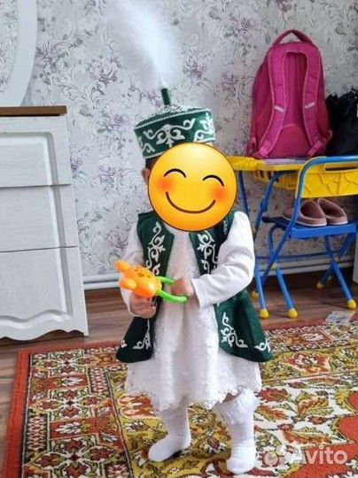 Казахский национальный наряд для девочки