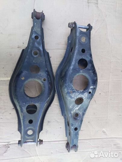 Рычаг задний поперечный Toyota Rav 4 30