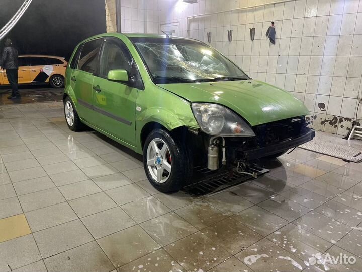 Ford Fiesta 1.4 МТ, 2007, 240 000 км