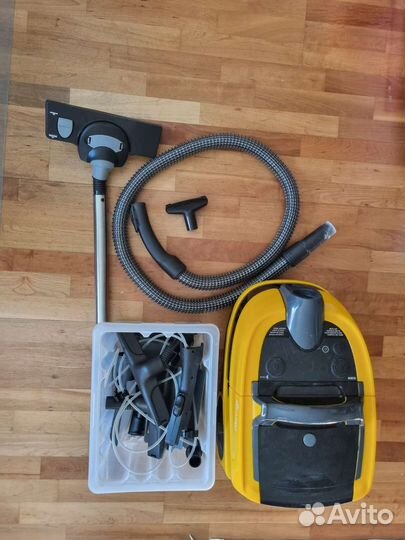 Моющий пылесос Zelmer