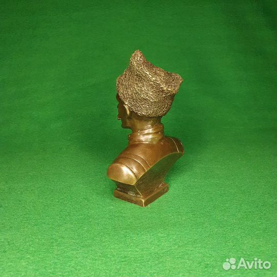 Статуэтка бронзовая. Бюст Чапаев В.И