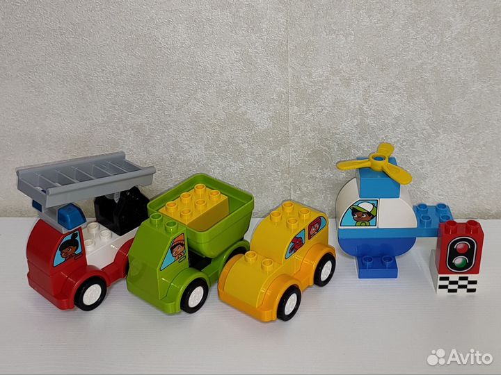 Lego Duplo много