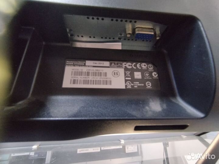 Монитор Philips 22 дюйма