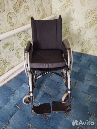 Коляска инвалидная