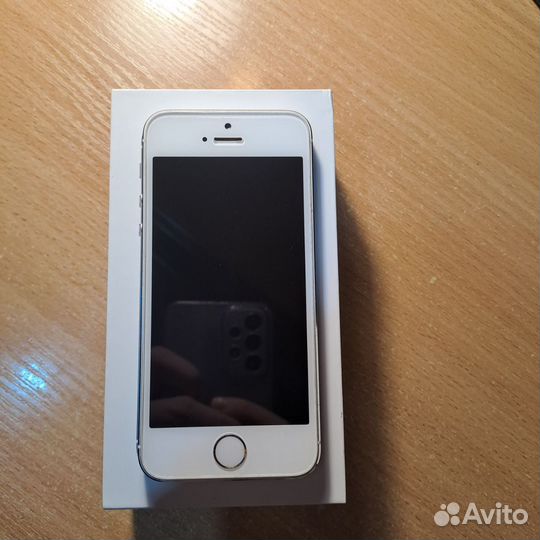 iPhone 5S, 16 ГБ