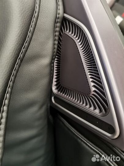 Массажное кресло Genesis 1.0