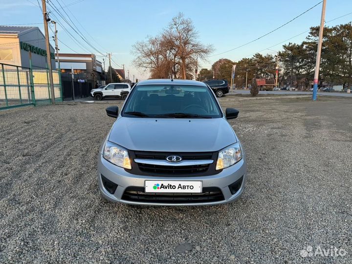 LADA Granta 1.6 МТ, 2017, 35 600 км