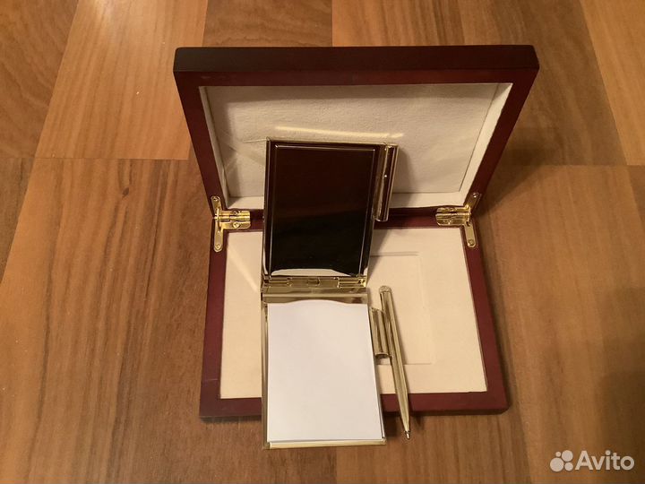 Сувенир VIP lux эксклюзивный золото новый