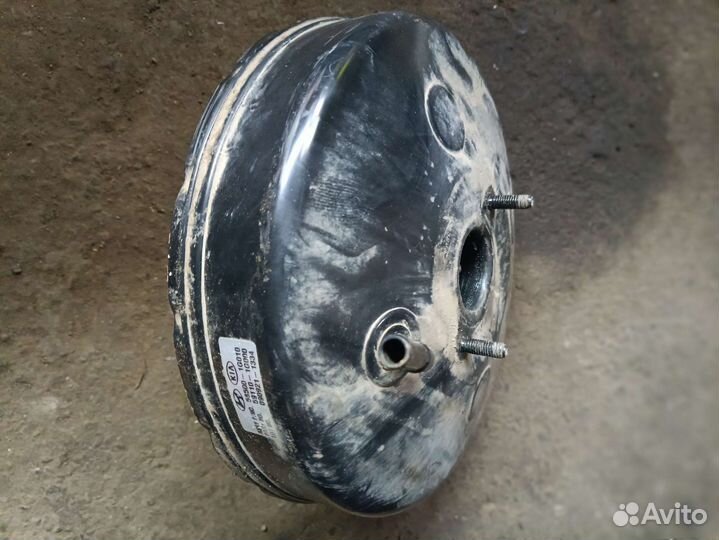 Вакуумный усилитель тормозов 58500-1G010 Киа Рио 2