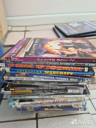 Диски с играми, фильмами и мультфильмами