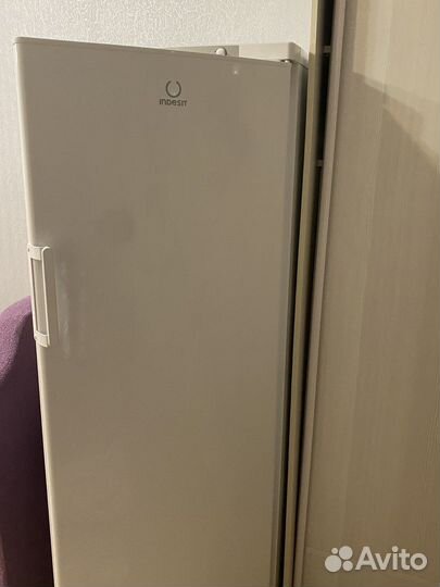 Морозильная камера indesit