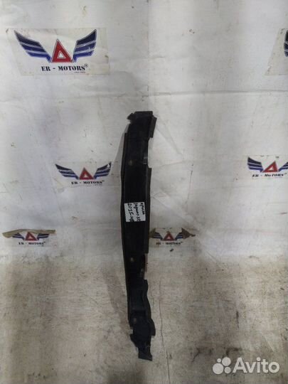 Пыльник крыла передний правый Jaguar Xe 2015