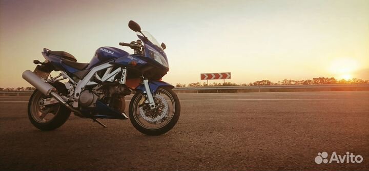 Suzuki SV1000S K4