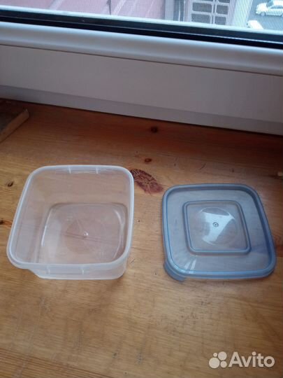 Контейнеры,ёмкости с держателем ценника