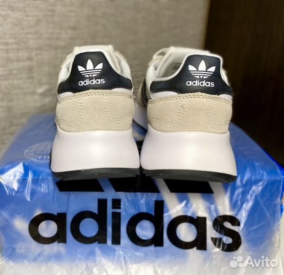 Кроссовки adidas летние мужские