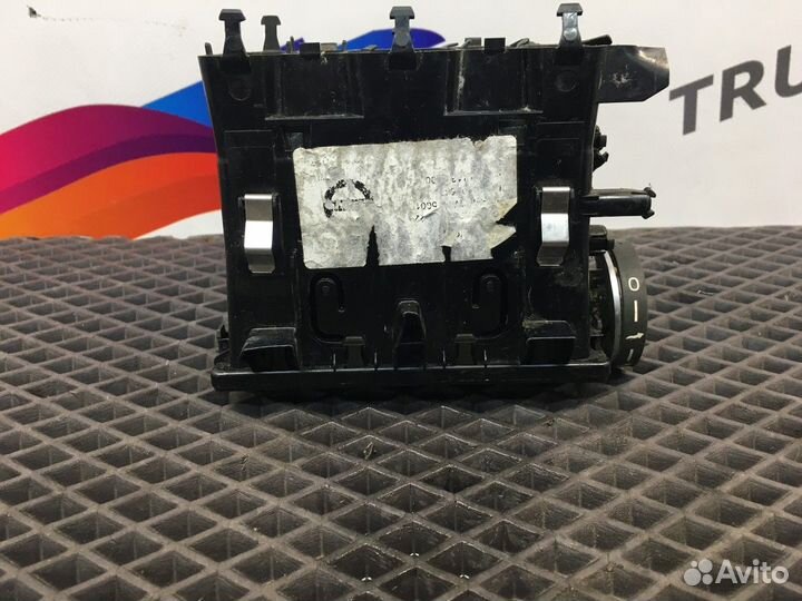 Дефлектор воздушный Volvo FH