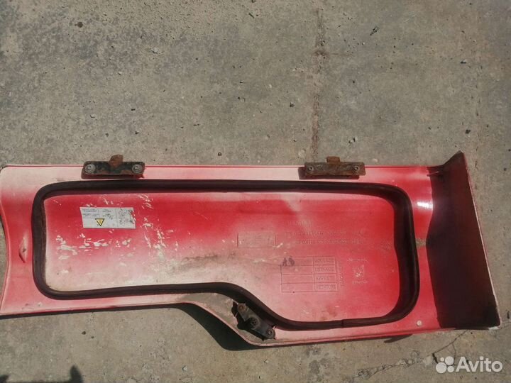 Крыло renault premium