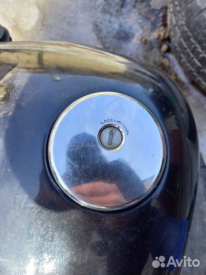 Kawasaki VN1500 Vulcan Classic Fi крышка бензобака