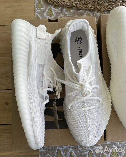 Новые Оригинал Yeezy 350 V2 bone