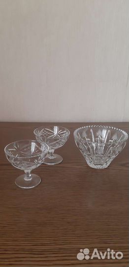 Вазы и кружки из хрусталя советские
