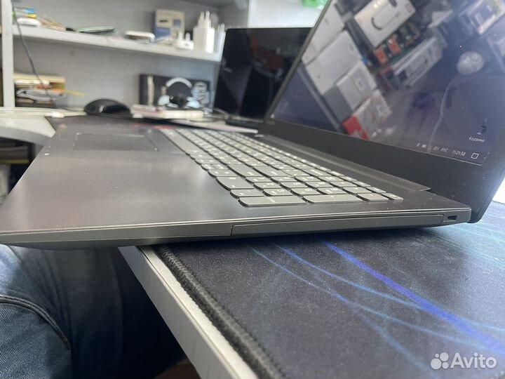 Lenovo ideapad 330