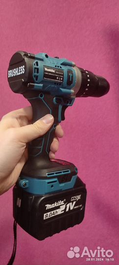 Шуруповёрт для ледобура Makita 9Ач, комплект