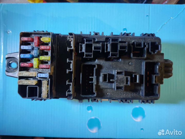 Блок предохранителей Митсубиси мираж кольт хетчбек