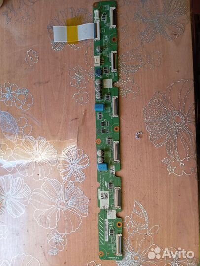 Электронные платы от плазменного телевизора
