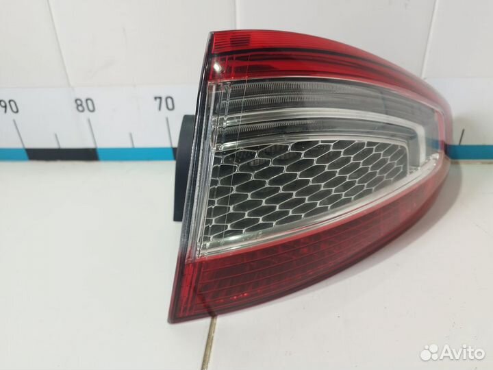 Фонарь задний наружный правый Mondeo 4 2010 ориг